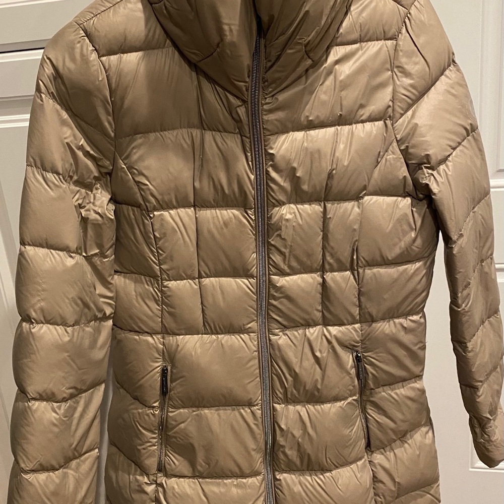 Size Women’s Small Michael Kors Puffer Jacket